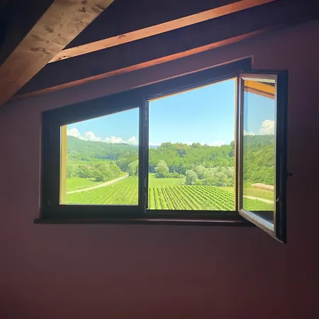 Alloggio per agriturismo Nema *